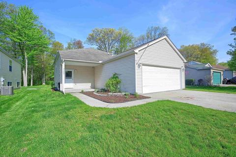 9386 Lakepointe, Algonac, MI 48001