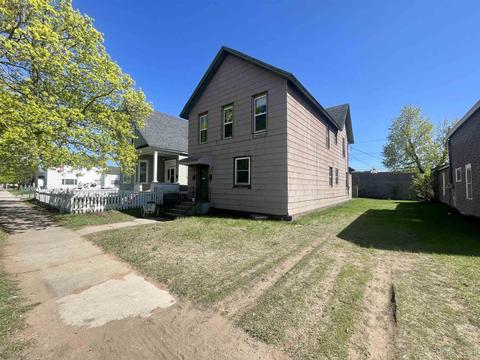 1303 N 1st, Escanaba, MI 49829