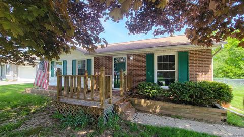 161 Pleasant Knoll Dr, Adrian, MI 49221