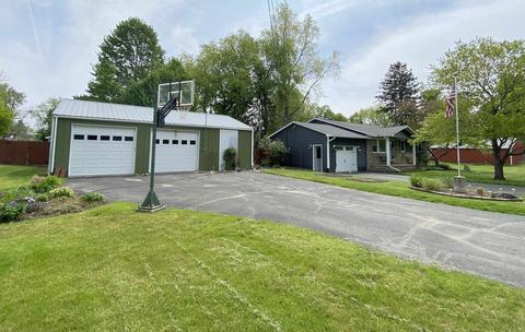310 Grant, Laingsburg, MI 48848