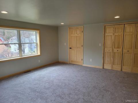 230 Marquette, Ishpeming, MI 49849 photo 13