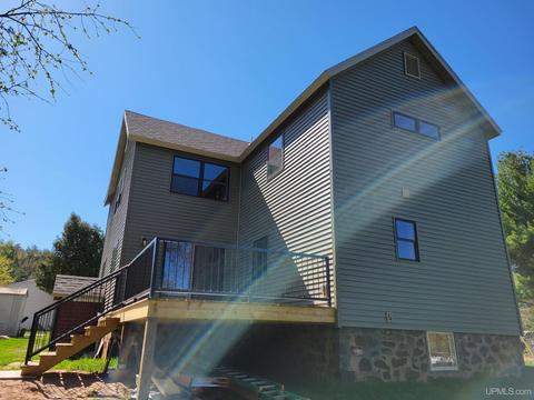 230 Marquette, Ishpeming, MI 49849 photo 26