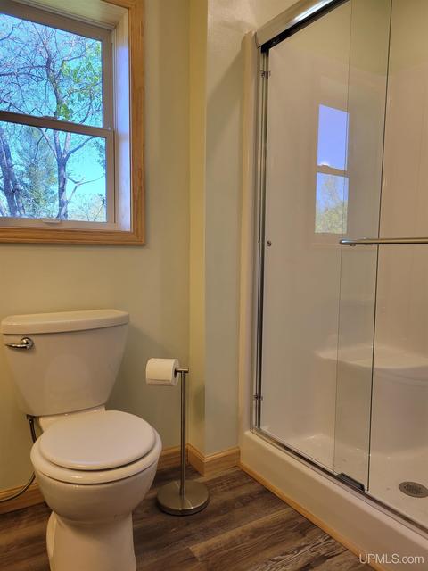 230 Marquette, Ishpeming, MI 49849 photo 8