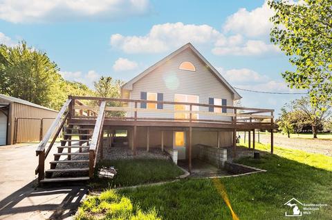 4155 Sylvania-petersburg Rd, Petersburg, MI 49270