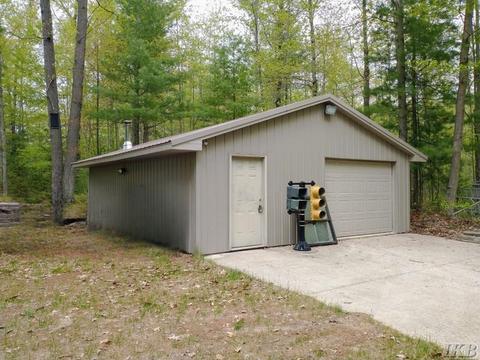 1340 Birch Ridge Rd, Gladwin, MI 48624 photo 6
