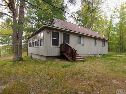 1340 Birch Ridge Rd, Gladwin, MI 48624 photo 2