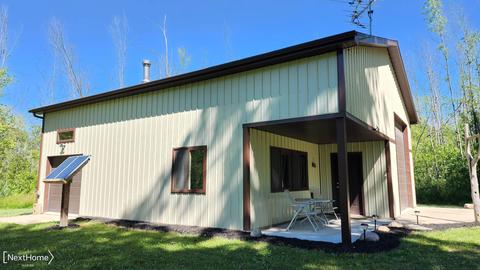 4151 Riley, Gladwin, MI 48624 photo 4