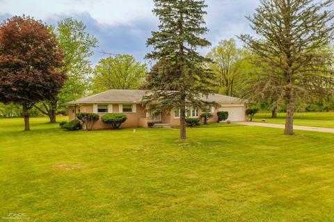 8251 Vanadia, Mount Morris, MI 48458