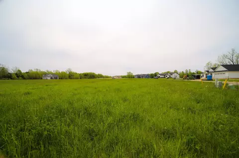 Double Tree, Flushing, MI 48433 photo 4