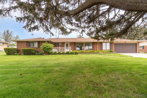 1890 N Block, Reese, MI 48757