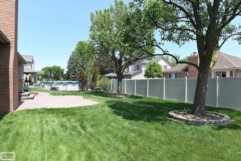 48696 Elmhurst, Macomb, MI 48044 photo 3