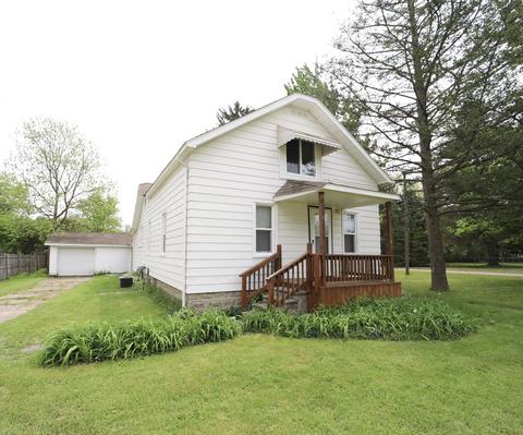 302 Luce Ave, Flushing, MI 48433