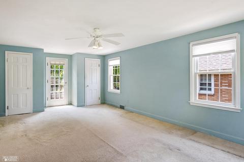 897 Washington, Grosse Pointe, MI 48230 photo 27
