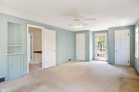 897 Washington, Grosse Pointe, MI 48230 photo 28