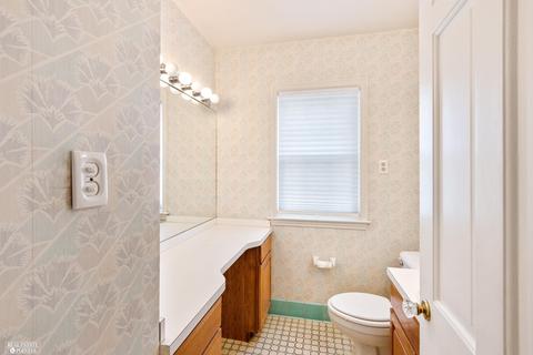 897 Washington, Grosse Pointe, MI 48230 photo 14