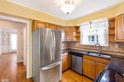 897 Washington, Grosse Pointe, MI 48230 photo 13