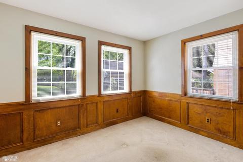 897 Washington, Grosse Pointe, MI 48230 photo 8