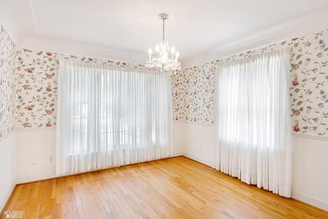 897 Washington, Grosse Pointe, MI 48230 photo 15