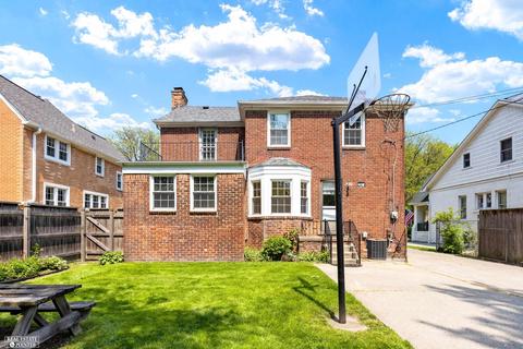 897 Washington, Grosse Pointe, MI 48230 photo 32