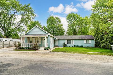 12550 Jones, Carleton, MI 48117