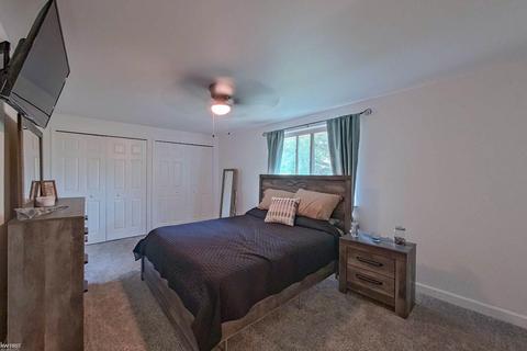 619 Fairfield Dr, Flushing, MI 48433 photo 37