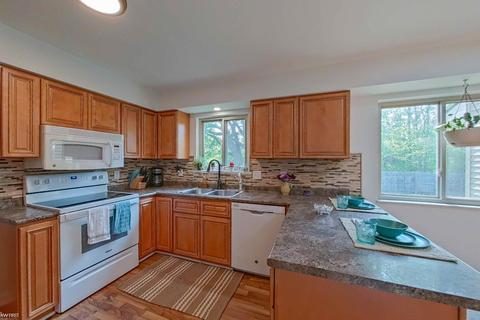 619 Fairfield Dr, Flushing, MI 48433 photo 29