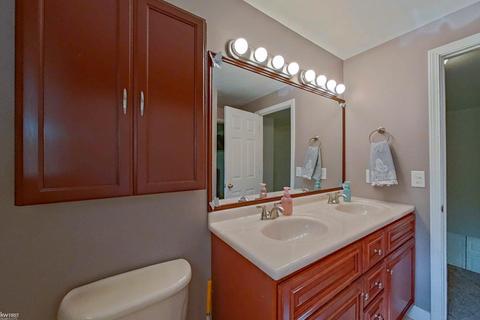 619 Fairfield Dr, Flushing, MI 48433 photo 44