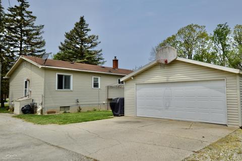 4407 Torrey, Flint, MI 48507 photo 7