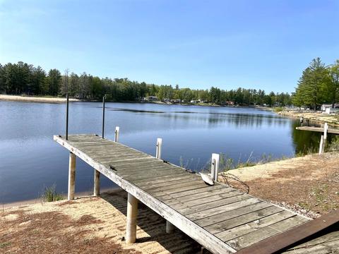 3261 Lakeshore Dr, Gladwin, MI 48624 photo 4