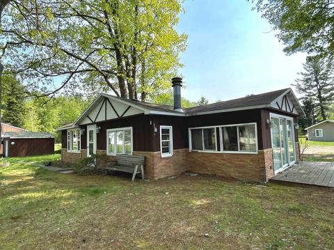 3261 Lakeshore Dr, Gladwin, MI 48624 photo 40