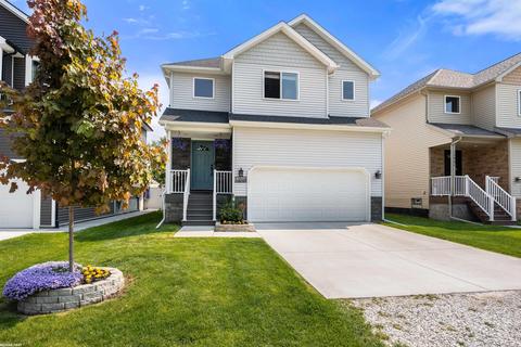 15910 Camperdown, Clinton Township, MI 48035