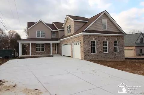 8082 Hunters Rdg, Newport, MI 48166