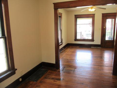 834 E Comstock St, Owosso, MI 48867 photo 12