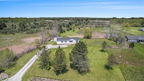 4184 Harris, Fort Gratiot, MI 48059