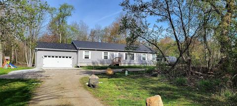 2601 Beach, Port Huron, MI 48060