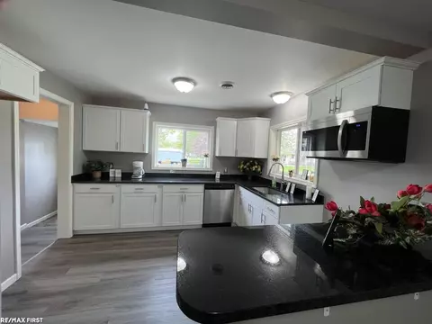 391 Virginia, Algonac, MI 48001 photo 16