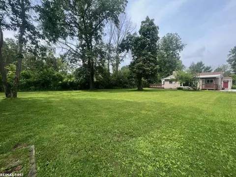 391 Virginia, Algonac, MI 48001 photo 6