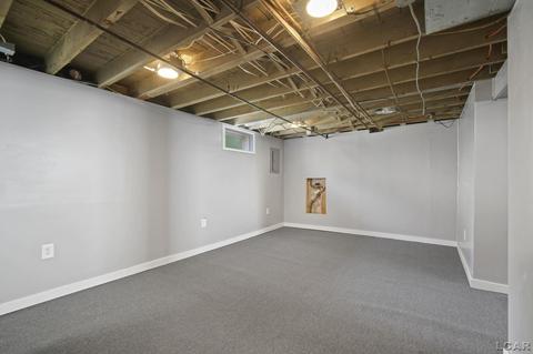 1019 E Maple Ave, Adrian, MI 49221 photo 30