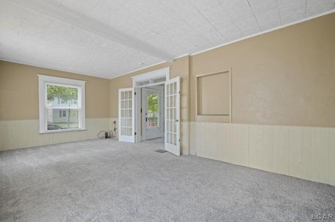 1019 E Maple Ave, Adrian, MI 49221 photo 12