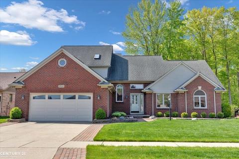 17000 Mary Wood, Macomb, MI 48042