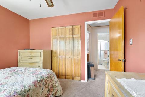 29360 Tamarack, Flat Rock, MI 48134 photo 12