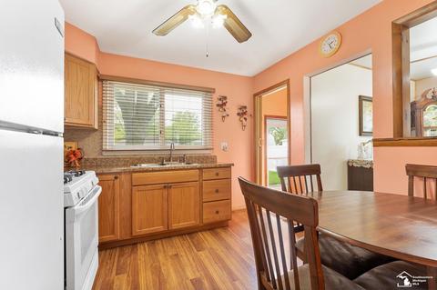 29360 Tamarack, Flat Rock, MI 48134 photo 6