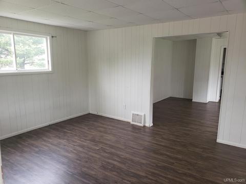811 Pine, Hancock, MI 49930 photo 3
