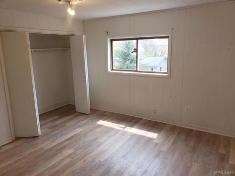 811 Pine, Hancock, MI 49930 photo 16