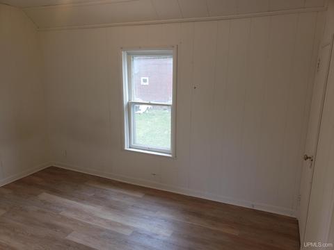 811 Pine, Hancock, MI 49930 photo 17