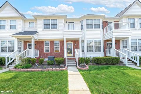 29184 Philadelphia Dr #29, Chesterfield, MI 48051