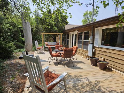 1685 E Carleton, Adrian, MI 49221 photo 4