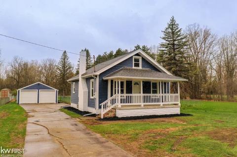 7226 Davison Rd, Davison, MI 48423
