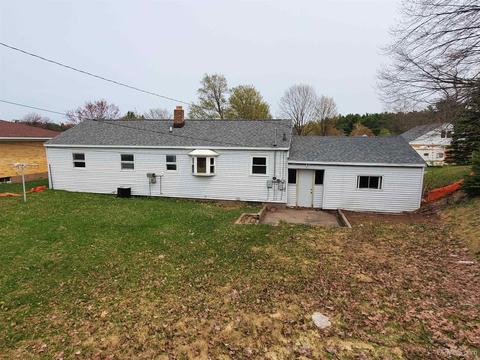 115 N Marigold, Ishpeming, MI 49849 photo 6