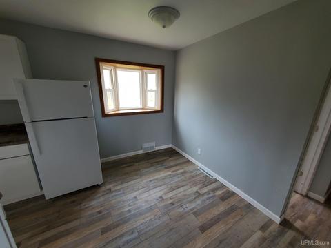 115 N Marigold, Ishpeming, MI 49849 photo 9